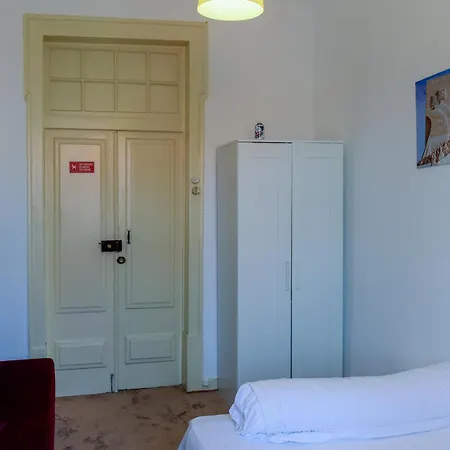 Alfama Guest house Lisbon