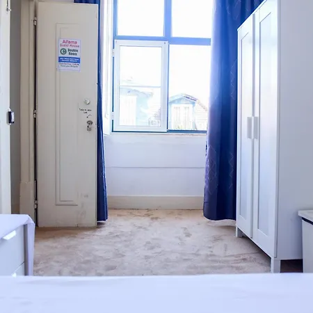 Guest house Alfama *