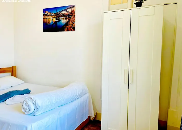 Alfama Πανσιόν *