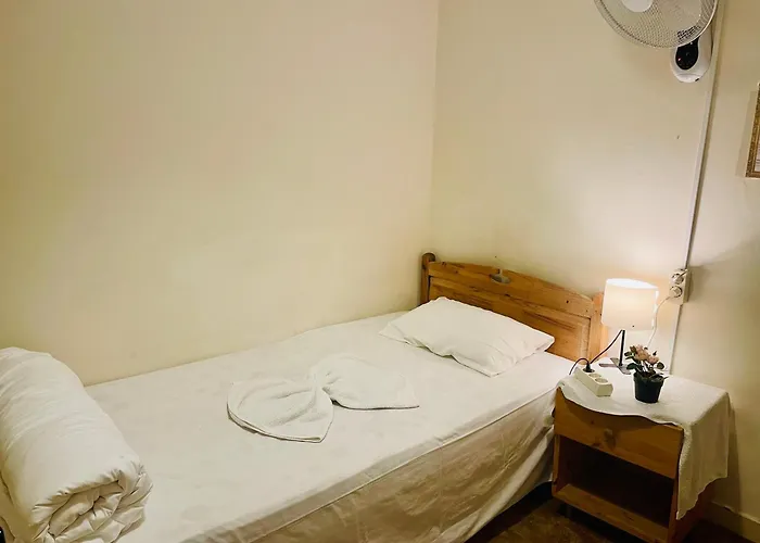 Alfama Πανσιόν