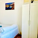 Alfama Konukevi *